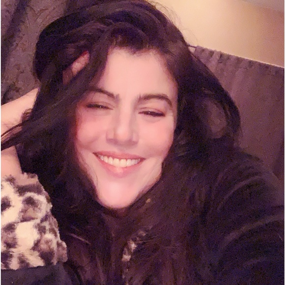 Meet your Posher, Rebekah - Picture 15 of 16